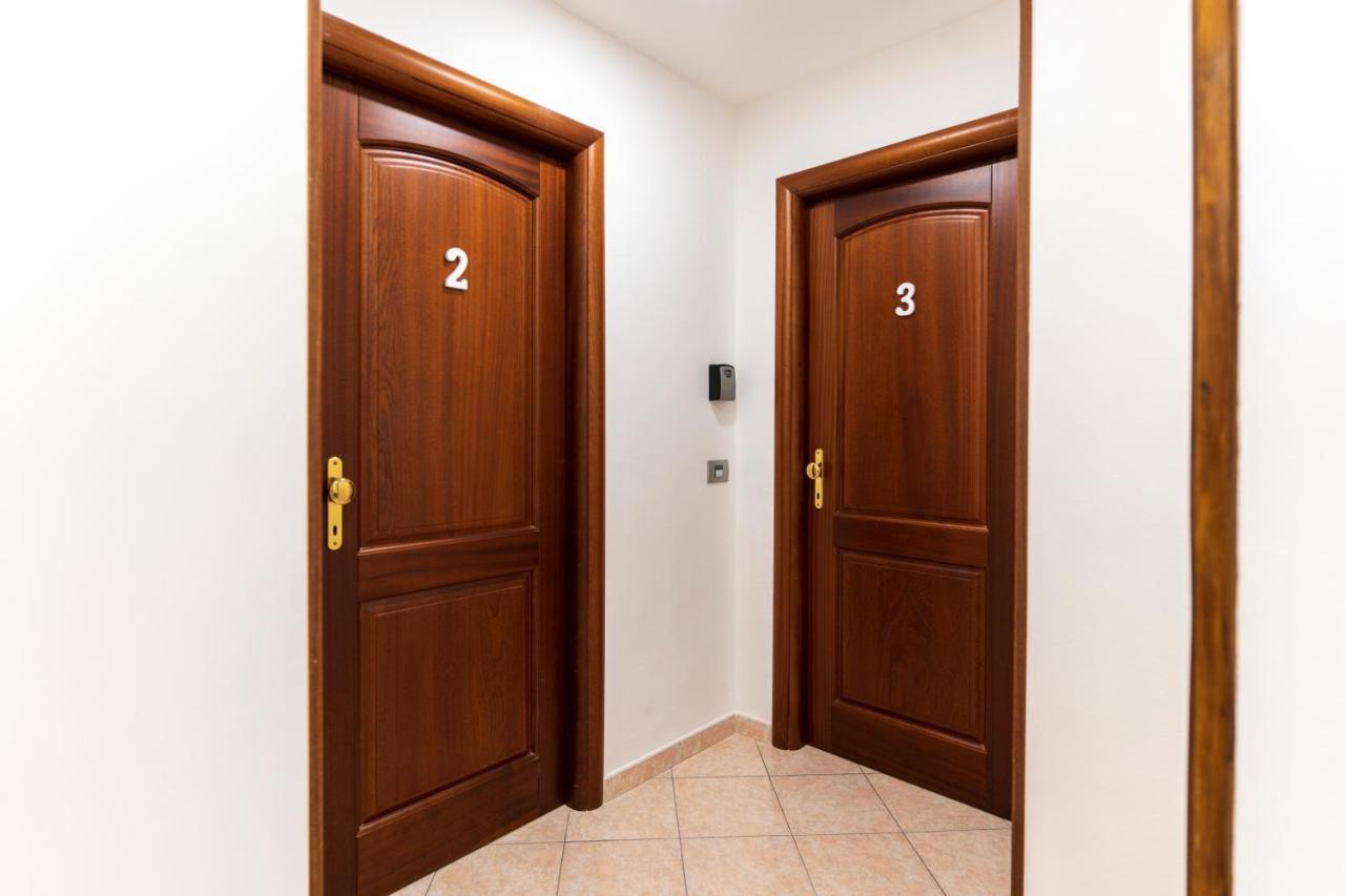 Ardoc B&B Cagliari Buitenkant foto