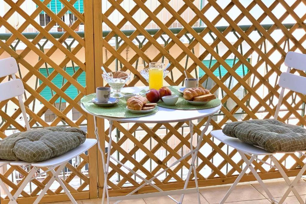 Ardoc B&B Cagliari Buitenkant foto